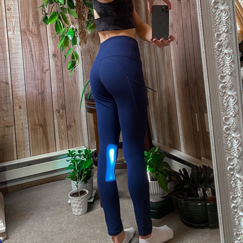 Navy blue leggings with pockets, small